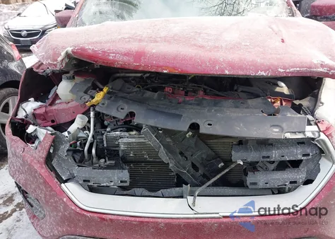 2019 Ford Escape Se z USA, uszkodzony, nr VIN 1FMCU0GD1KUB95348